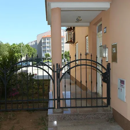 With A Parking Space Baska, Krk - 19544 Baska (Krk)